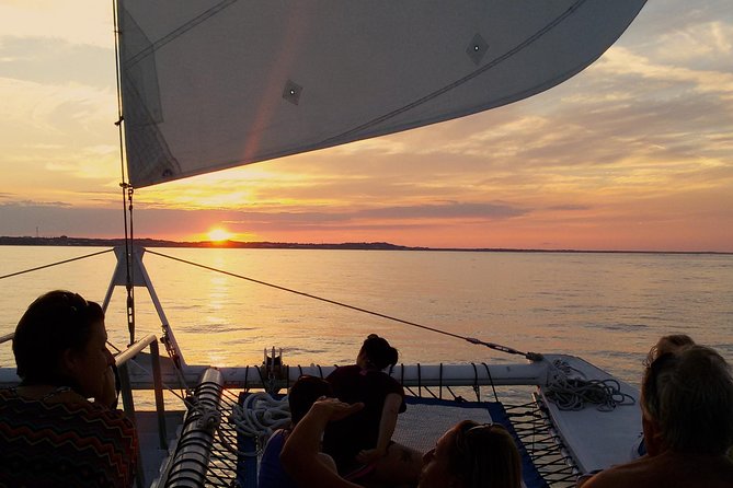 2 Hour Champagne Sunset Cruise from Grace Bay, Providenciales (Adult Only) - The Sunset Toast