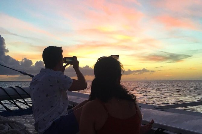 2 Hour Champagne Sunset Cruise from Grace Bay, Providenciales (Adult Only) - Who Will Enjoy This Cruise Most?