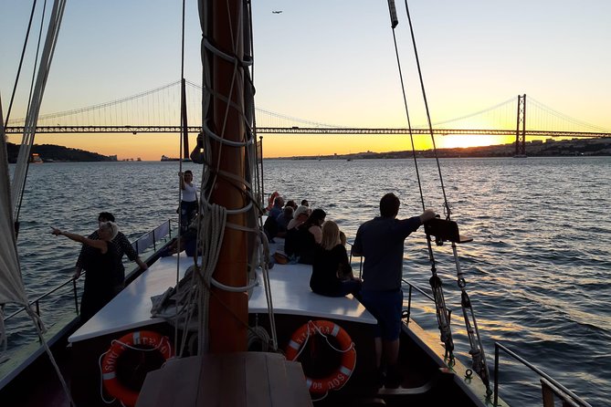 2-Hour Lisbon Traditional Boats Sunset Cruise with White Wine - Ajuda Palace, MAAT, and the return at sunset