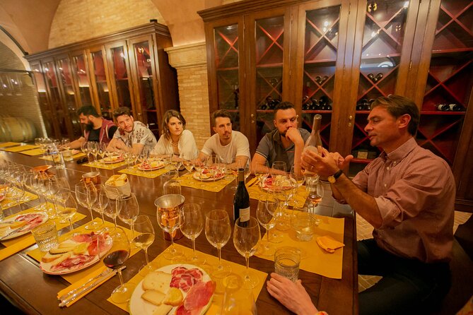 2 Hours Visit and Wine Tasting with tastings in Val D'Orcia - From olive oil mill to cellar and barrique room