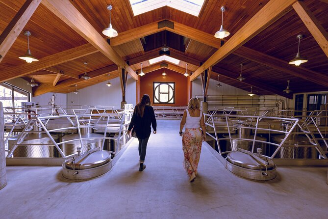 3-Winery Paso Robles Tour with Picnic Lunch & Tasting Fees - The first winery: lunch, tasting, and time to settle in