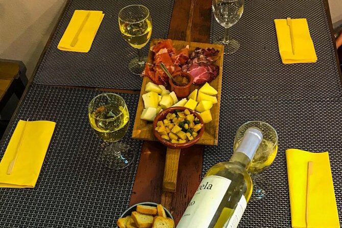 4-Hour Traditional Portuguese Food & Wine Tour in Porto - Key things to know before booking