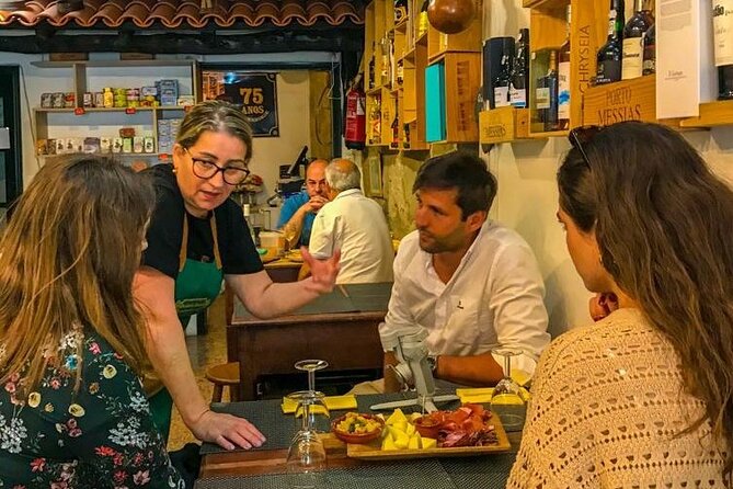 4-Hour Traditional Portuguese Food & Wine Tour in Porto - What the guides add to the afternoon