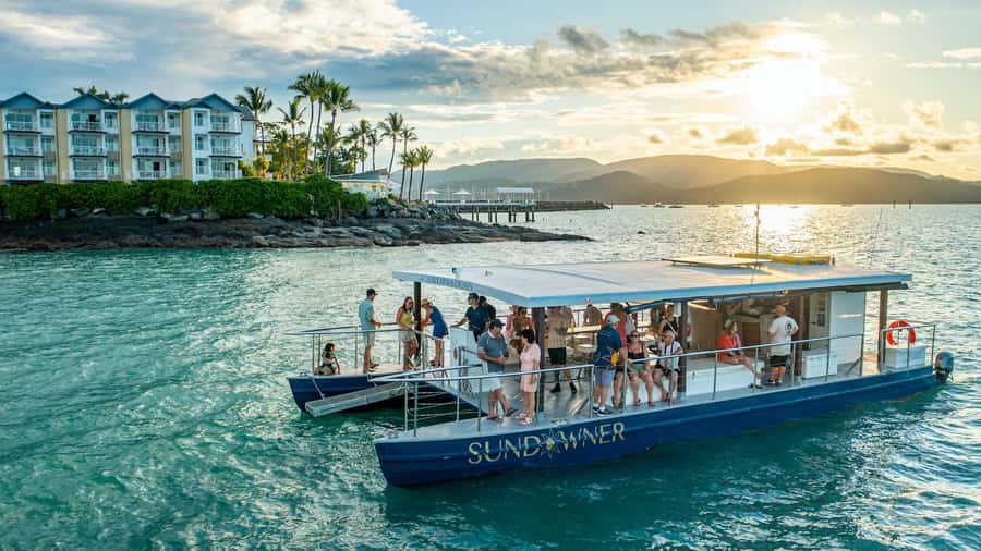 Airlie Beach: 2-Hour Sunset Cruise with Sparkling Wine - Wildlife watching around the bay