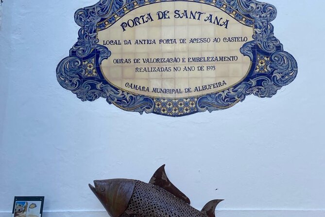 Albufeira History Walking Tour with Wine and Tapas - Finding the 5:00 pm meeting point
