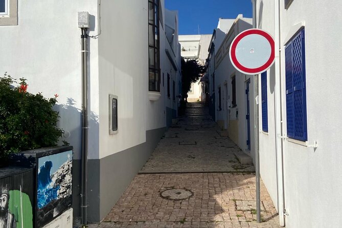 Albufeira History Walking Tour with Wine and Tapas - Comfort, pace, and who will enjoy it