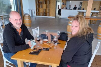 Albufeira/Vilamoura: Winery Tour with Wine Tasting and Tapas