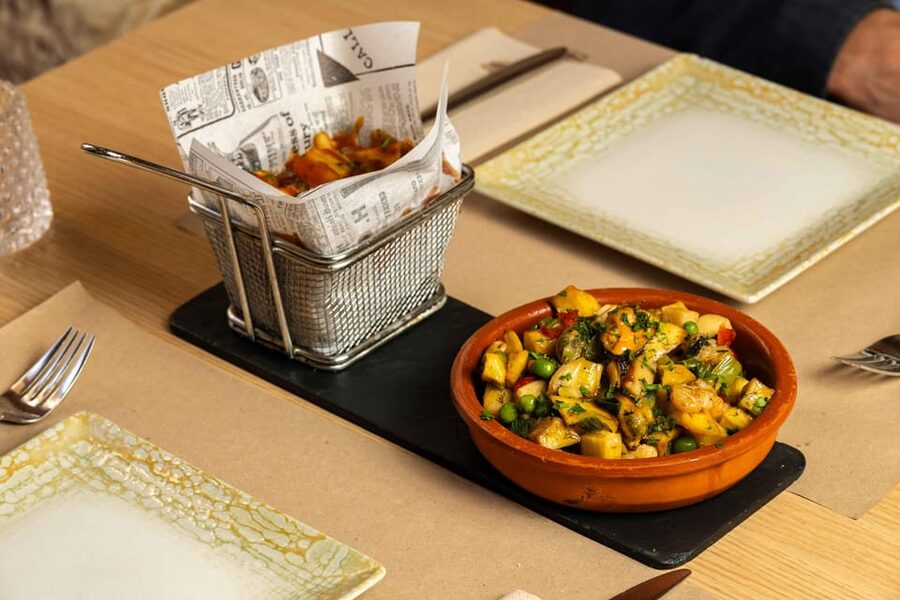 Alcudia: Self-Guided Gourmet Tapas and Wine Tour - What the drinks add to the $55 price