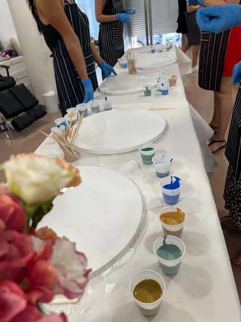Alicante: Fluid Art-Therapy Workshop&Wine - Language, access, and booking flexibility