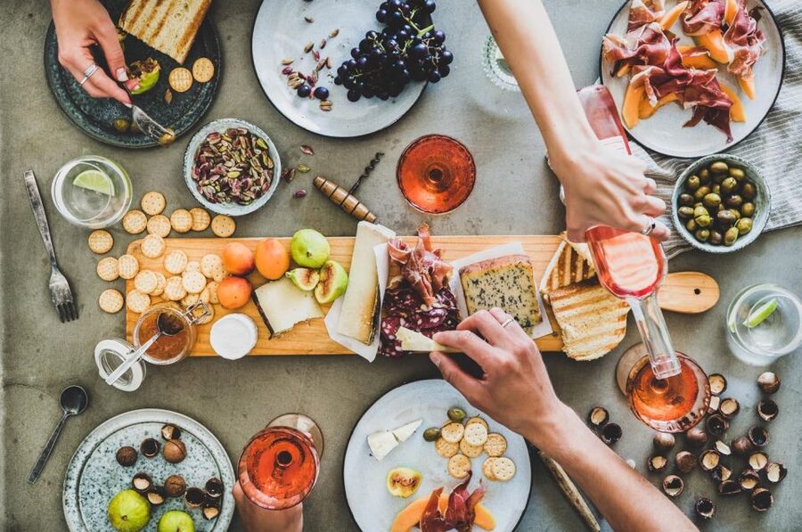 Alicante: Food Walking Tour with Wine Tasting and Tapas - Is $118 a fair price?