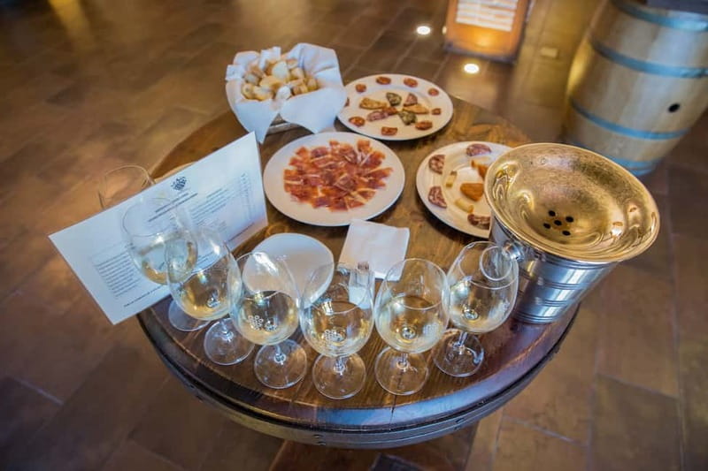 Alicante: Small-Group Countryside Wine Tour with 4 Tastings - Should you book the Alicante countryside wine tour?