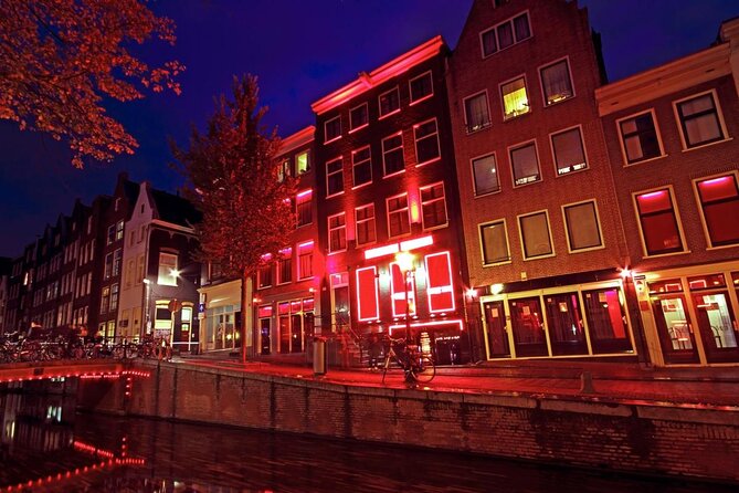 Amsterdam Luxury Boutique Boat tour with Unlimited Beer and Wine - Key points to know before booking