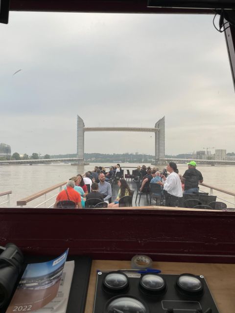 Aperitive guided cruise « Wine and Canelé » - Key Points to Know Before You Go