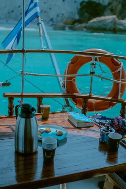Argostoli: Full-Day Boat Trip with Lunch & Wine - Lunch aboard the boat