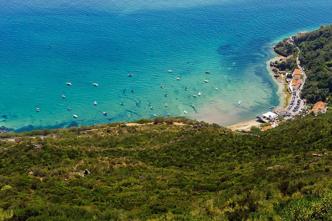 Arrabida and Sesimbra Small-Group Day Trip from Lisbon with Wine Tasting - José Maria da Fonseca and the first wine tasting