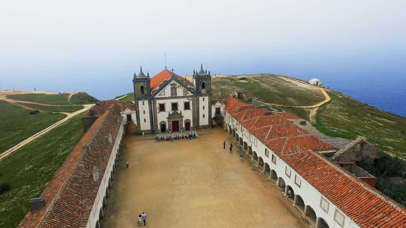 Arrabida Wine Tour - Lisbon: Wineries-Tastings-Tile Factory - Quinta de Catralvos and five local wines
