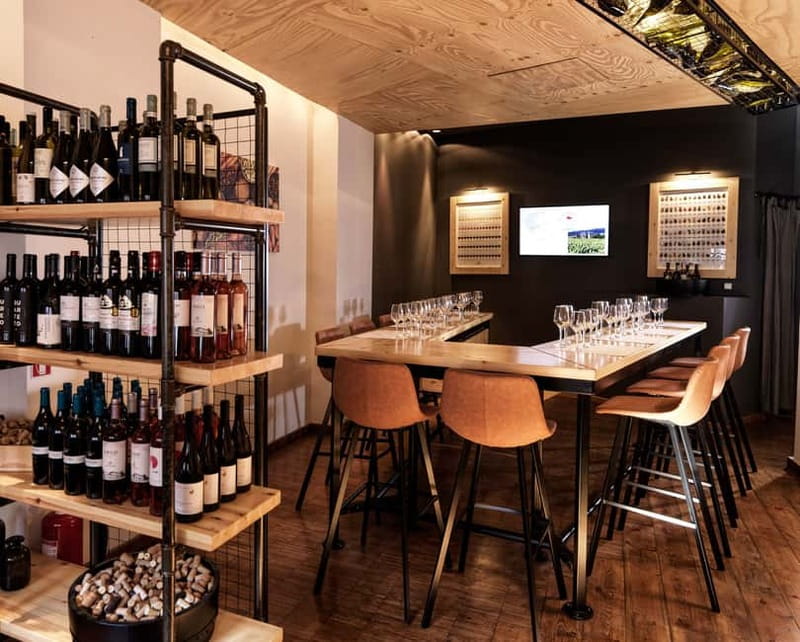 Athens: Acropolis Wine Tasting with Cheese and Olives - Starting near Tournavitou Street
