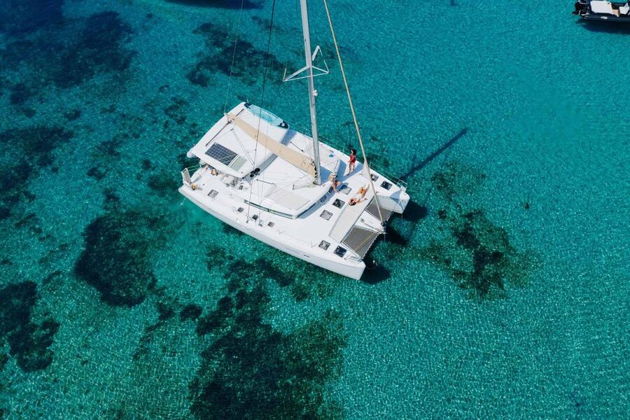 Athens: Catamaran Cruise with Fresh Lunch and Wine - Leaving Alimos Marina by catamaran