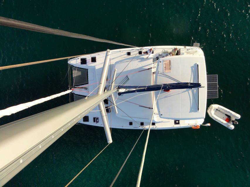 Athens: Catamaran Cruise with Fresh Lunch and Wine - What the crew adds to the experience