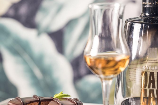 Athens: Greek Wines Tasting with Sommelier and Acropolis Views - What the 90-minute itinerary really includes
