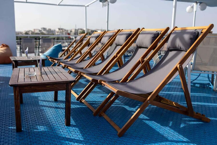 Athens: Swimming Cruise with Lunch, Wine & Live DJ on Board - Why this cruise works well from Athens