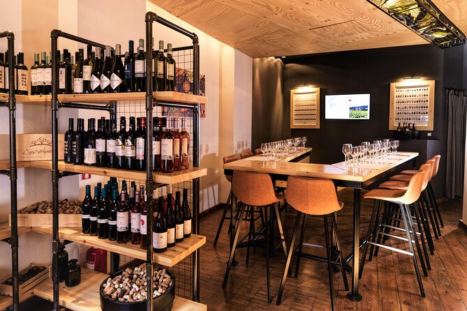 Athens: Wine Workshop Create your Own Wine under the Acropolis - Tasting five Greek grape varieties