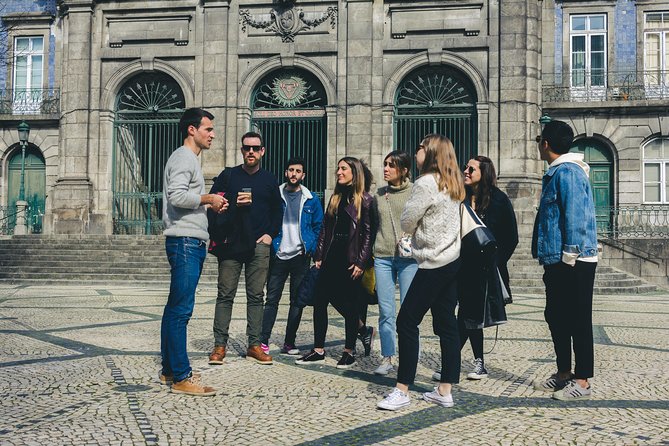 Authentic Food and Wine Tour in Porto by Food Lover Tour - Who should book this experience