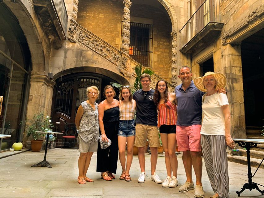 Barcelona: City Tour & Flamenco Show with Wine & Tapas - Santa Maria del Mar and the Port’s pilgrims