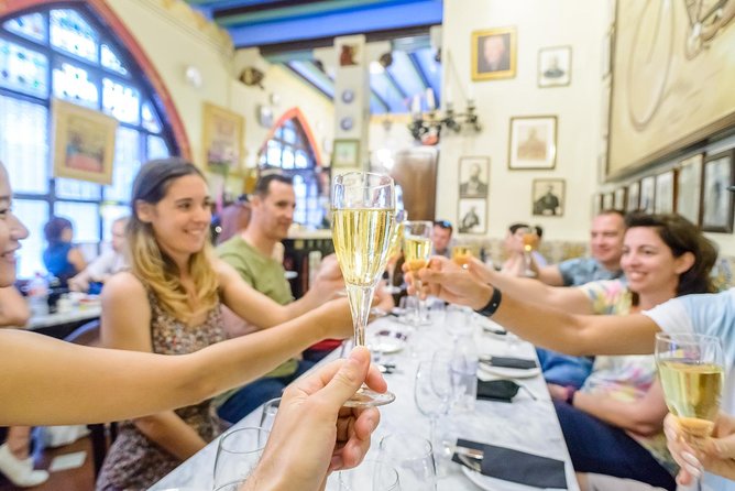 Barcelona E-Bike Small Group Tour with Tapas & Wine Tasting - Starting in El Born at 4 p.m.