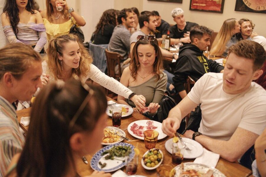Barcelona: Food Walking Tour with Tapas and Wine - What you learn about Catalan cuisine