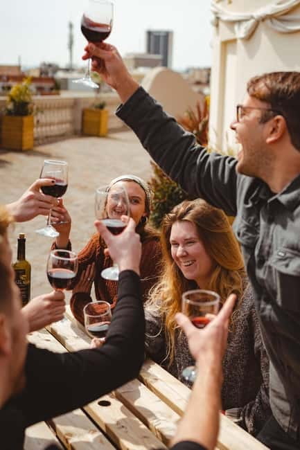 Barcelona: Fun & Unpretentious Rooftop Wine Tasting - Practical details before you book