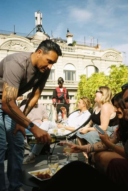 Barcelona: Fun & Unpretentious Rooftop Wine Tasting - The six-wine sequence
