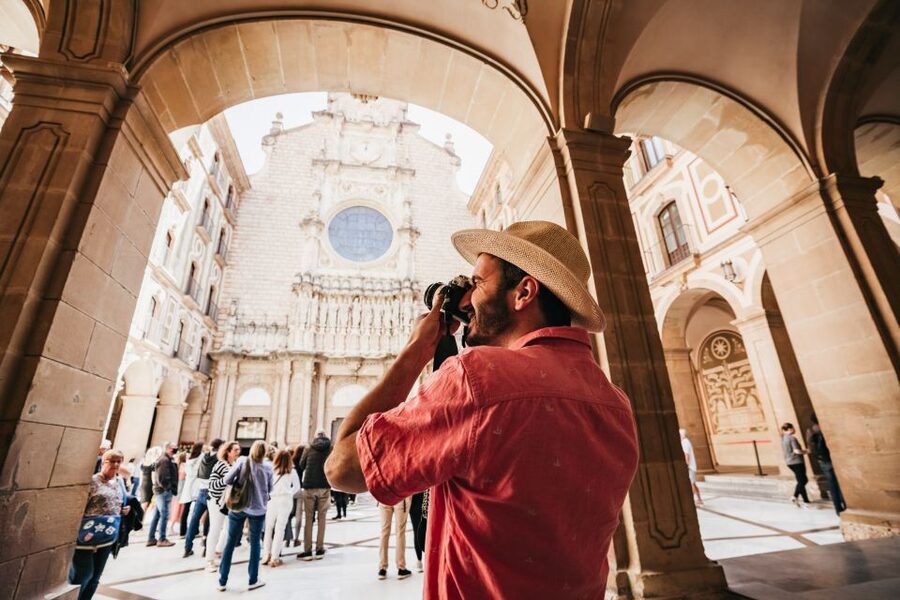 Barcelona: Montserrat, Cogwheel, Black Madonna & Winery Tour - Making good use of your free time