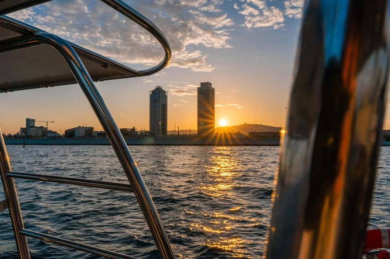 Barcelona: Sunset Catamaran Cruise with Wine and Tapa - Sunset Views Along the Barcelona Coast