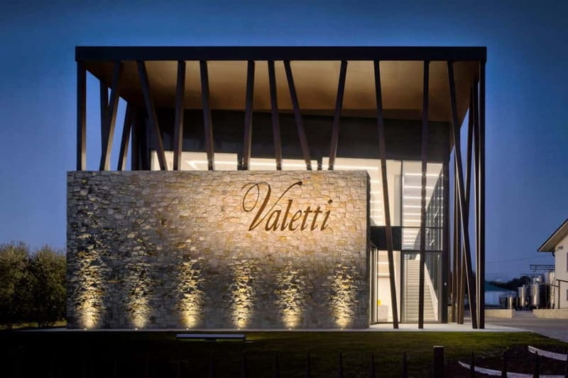 Bardolino: Wine tasting at Cantina Valetti - Choosing the right wine route