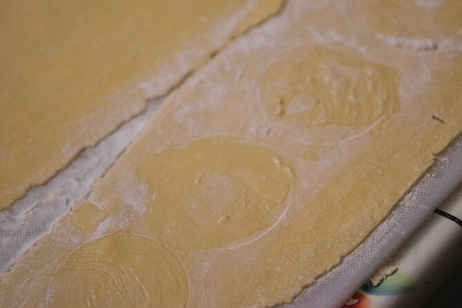 Bari: Pasta and Tiramisu Cooking Class with Wine - Food restrictions and what you should know