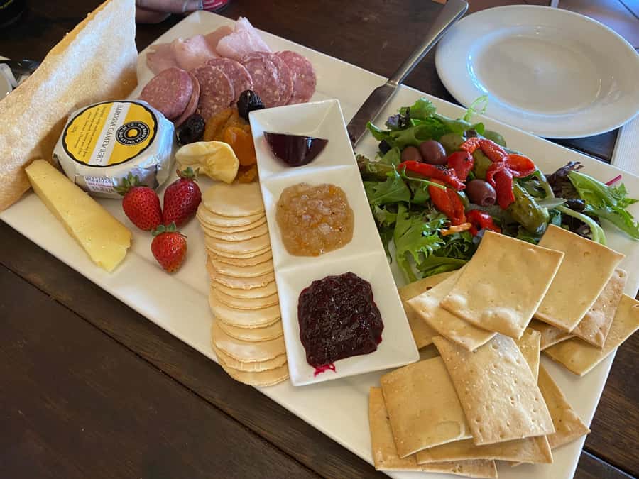 Barossa Valley: Small Group Wine Tour (Includes Lunch) - A Regional Platter Instead of a Rushed Lunch
