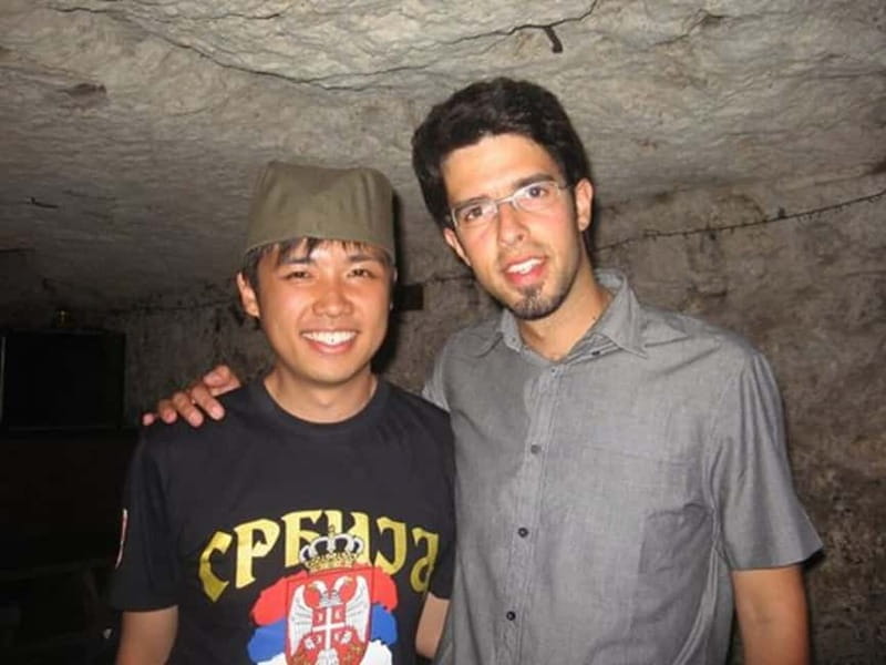 Belgrade: Underground Tour with Glass of Wine - Barutana and the Roman stone monuments