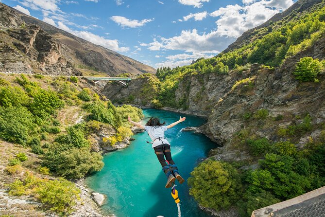 Bike & Wine Tour: Arrowtown to Valley of the Vines - The 4:00 pm pickup and return to Queenstown