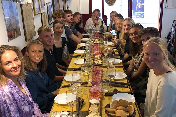 Bologna Food & Wine tour with a local Chef - The old osteria and a glass of wine