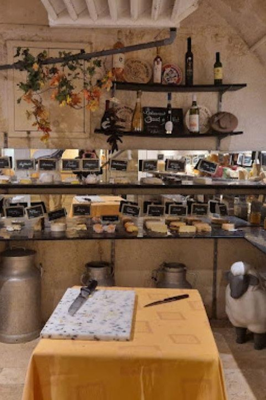 Bordeaux Gourmet Experience: Cheese & Wine Tasting - Key points at a glance
