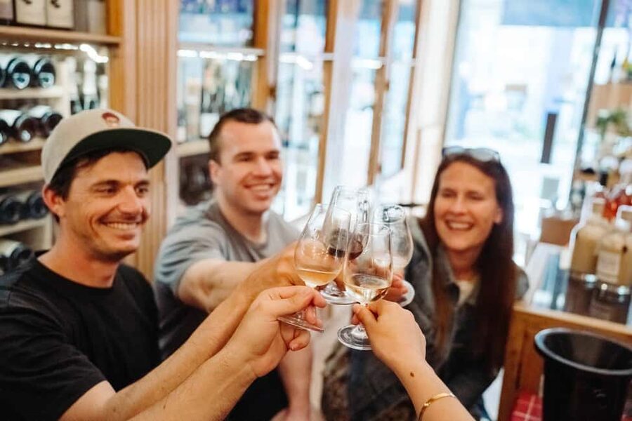 Bordeaux: Guided Food and Wine Tour with Tastings - Croissants, bread, and the Bordeaux pastry story