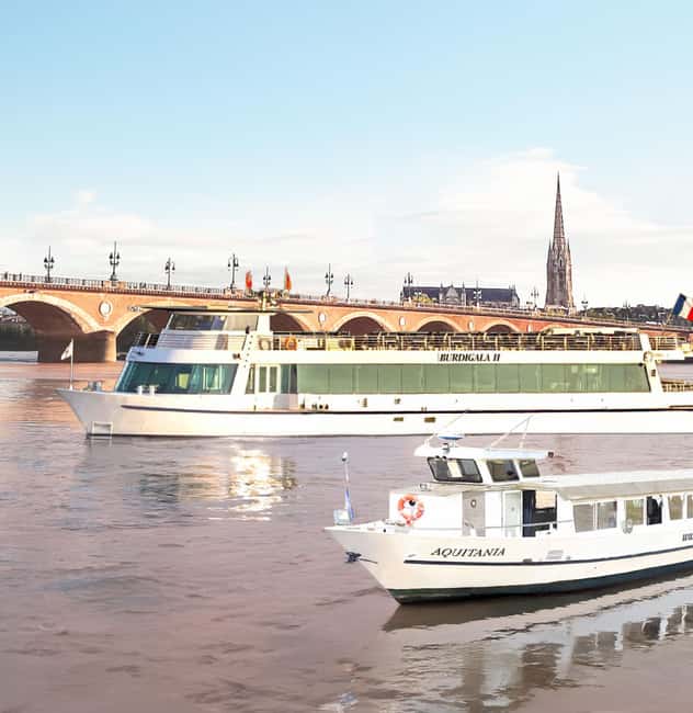Bordeaux: Guided Wine and Canelé Discovery Cruise - Wine, canelé, and the timing of refreshments