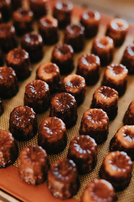 Bordeaux: River Garonne Cruise with Glass of Wine and Canelé - Rooftop Seating, Drinks, and Comfort