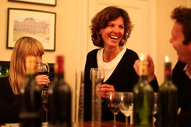Bordeaux Super Saver Wine Tasting class and St Emilion region - From Bordeaux to Saint-Émilion by Minivan