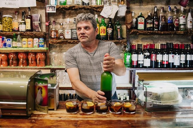 Born to Eat: Gourmet Tapas & Wine Small Group Tour in Old Barcelona - Why El Born makes such a good food-tour setting