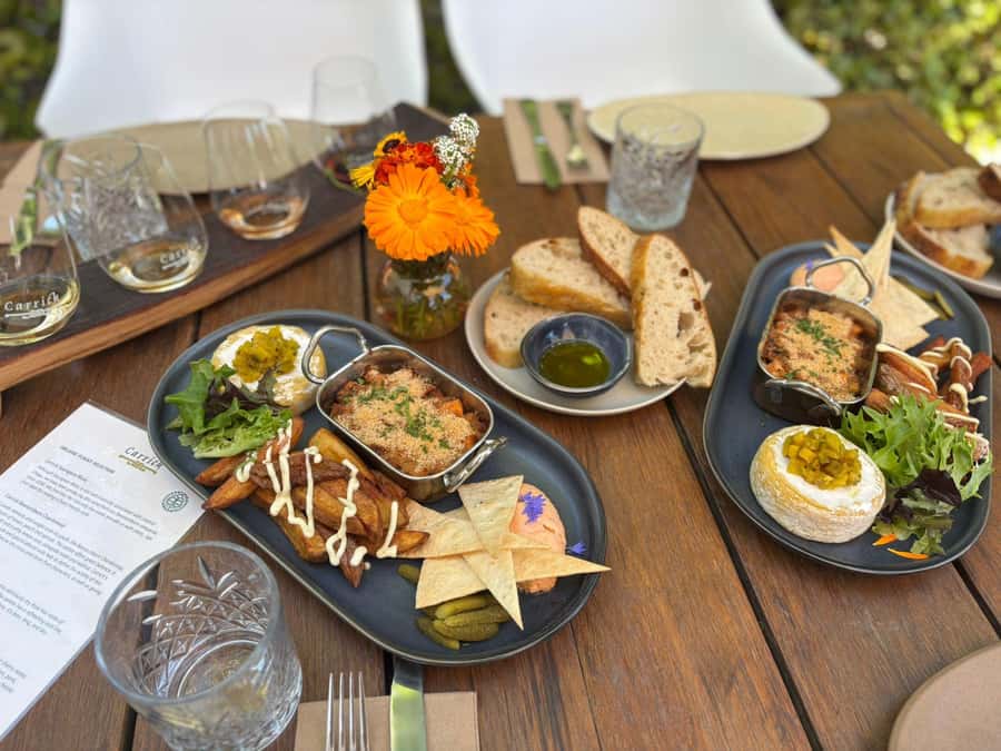 Boutique Winery Half-Day Tour & Vineyard Platter-Style Lunch - Who should book this tour?