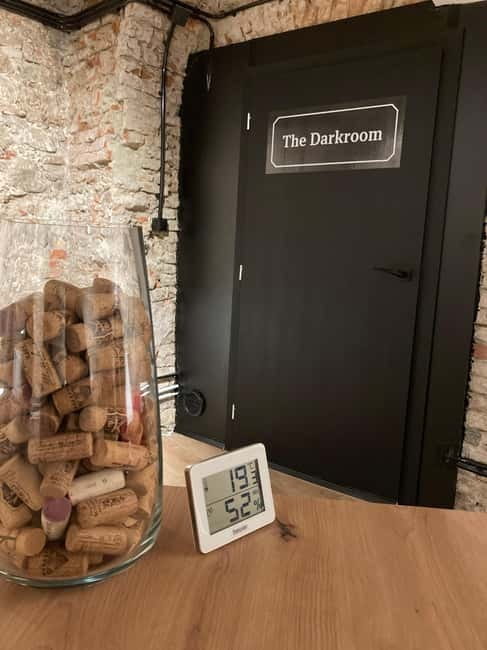 Bratislava: Wine Tasting Experience in the Dark - Who should book this experience?