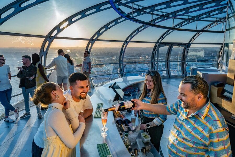 Brighton: i360 Entry & Champagne (Soft Drink for Under 18s) - How the views change as you rise