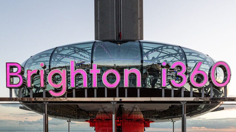 Brighton: i360 Entry & Champagne (Soft Drink for Under 18s) - Who will enjoy Brighton i360 most